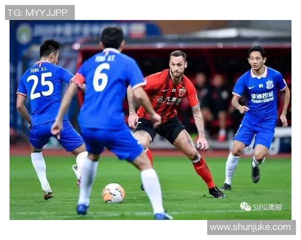 深圳与成都篮球队赛后复盘分析灵活性表现及战术调整探讨