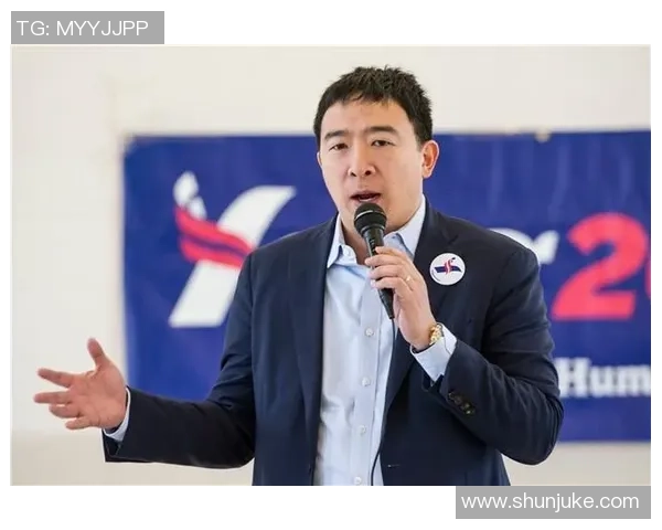 足球明星妻子被曝与他人亲密关系引发舆论热议，背后真相令人震惊